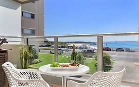 Waves On North, El Sandi 4, Beachfront Getaway